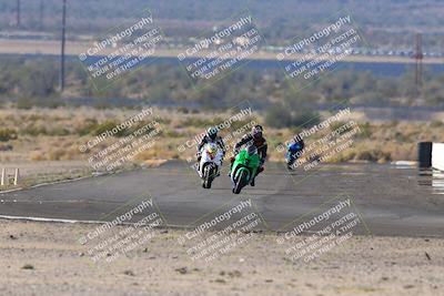 media/Dec-18-2022-SoCal Trackdays (Sun) [[8099a50955]]/Turn 2 (950am)/